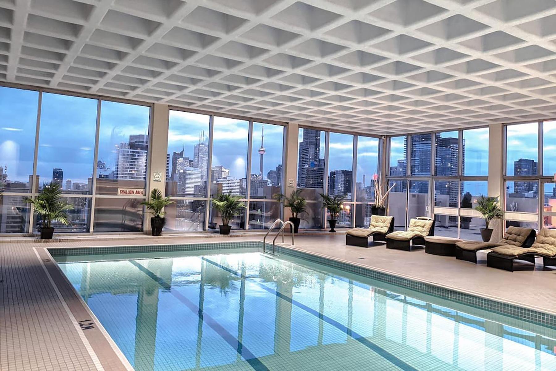 Apartamento Downtown Gem By The Subway Toronto Exterior foto
